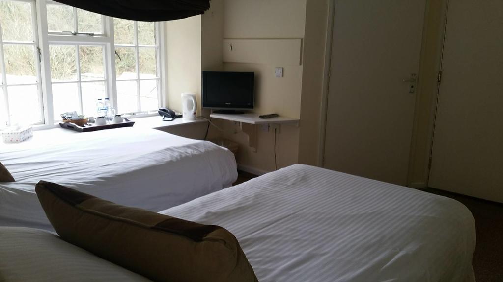 The Mill House Hotel Tintagel Bagian luar foto